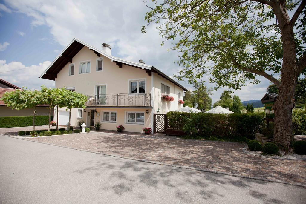 Pension Knoll Schörfling Esterno foto
